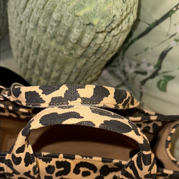 Coach leopard medium cargo tote - Picture 7 of 10